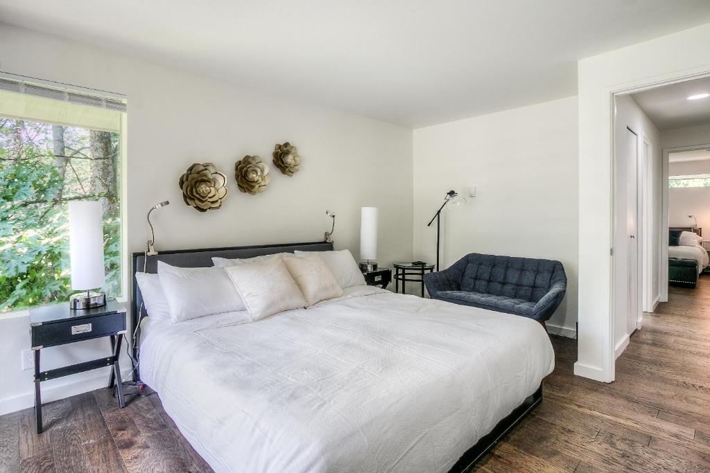 Moon River Suites #5 photo 3