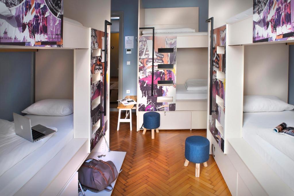 Номер (Кровать в общем 6-местном номере для мужчин и женщин), Nubian Hostel