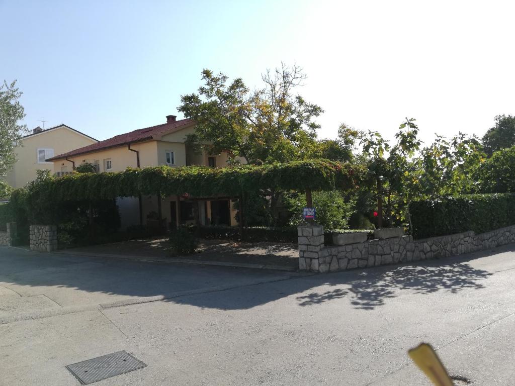 Guest House Krk Town Centre photo 4