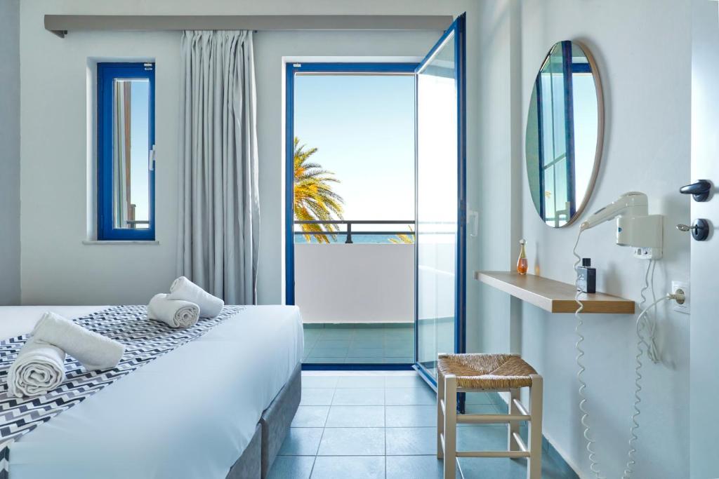 Maistrali Sea View Apartments photo 1