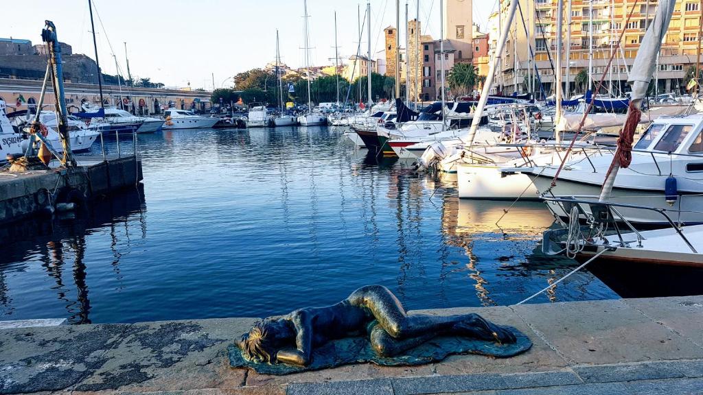 Appuntamento Al porto photo 1