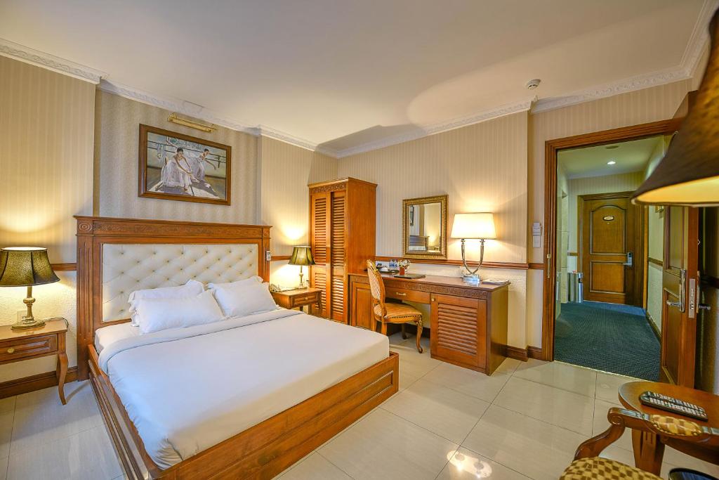 Двухместный (Улучшенный двухместный номер с 1 кроватью), Boutique Garden Hotel