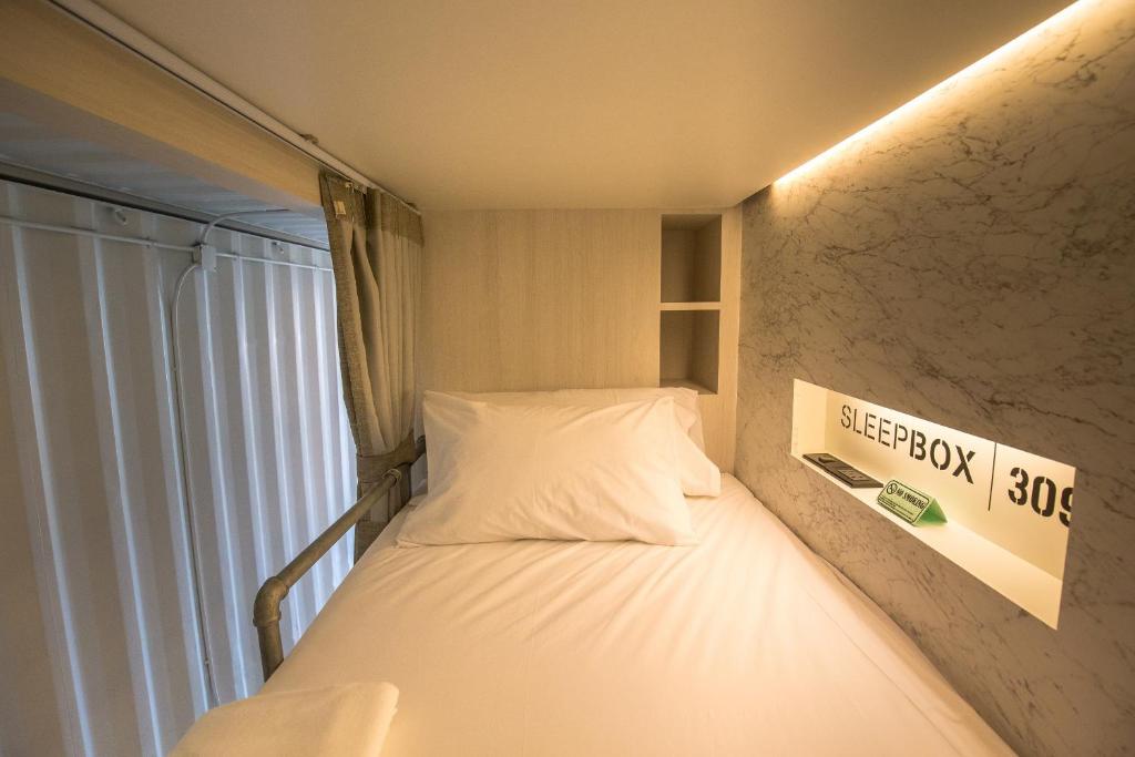 Двухместный (Двухместный номер с 2 отдельными кроватями), Sleepbox Sukhumvit 22 Hostel