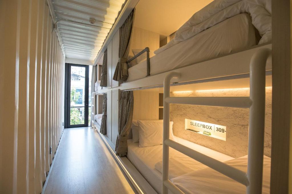 Двухместный (Двухместный номер с 2 отдельными кроватями), Sleepbox Sukhumvit 22 Hostel