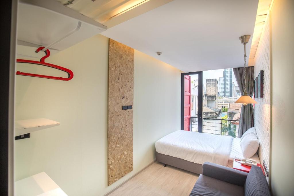 Семейный (Семейный двухместный номер с 1 кроватью), Sleepbox Sukhumvit 22 Hostel
