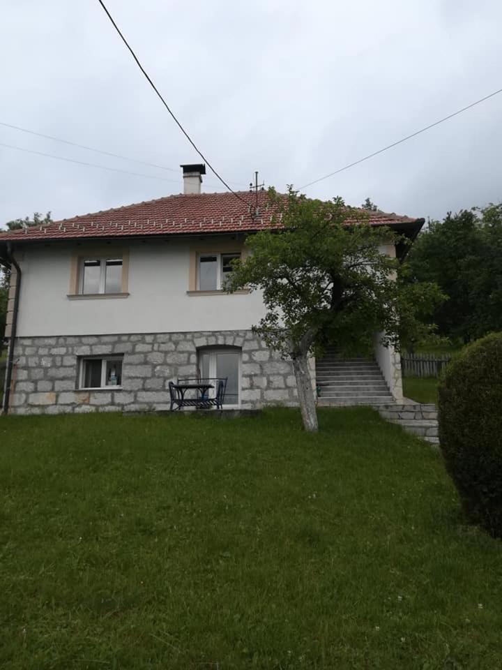 Studio u selu Mačkat