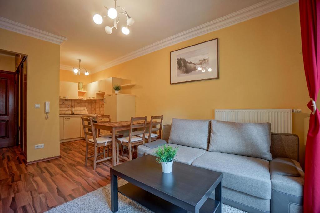 Апартаменты (Апартаменты №11 с балконом), Apartamenty Bulwary 25