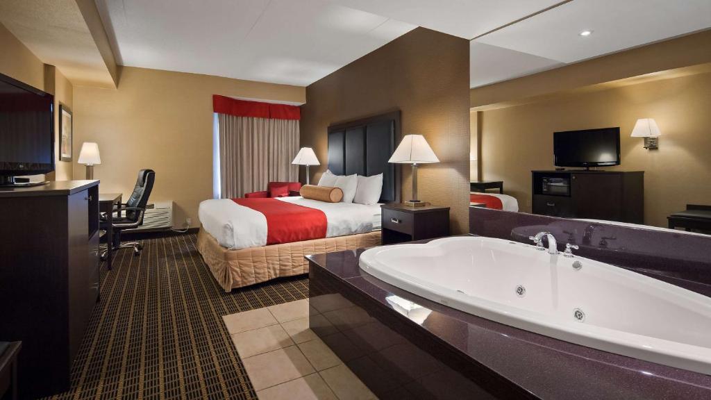Best Western Plus Burlington Inn & Suites - Tap to explore photos