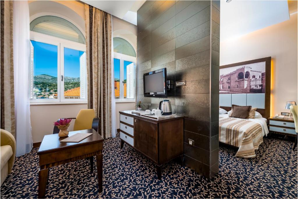 Двухместный (Полулюкс с видом на пристань для яхт), Hotel Lapad