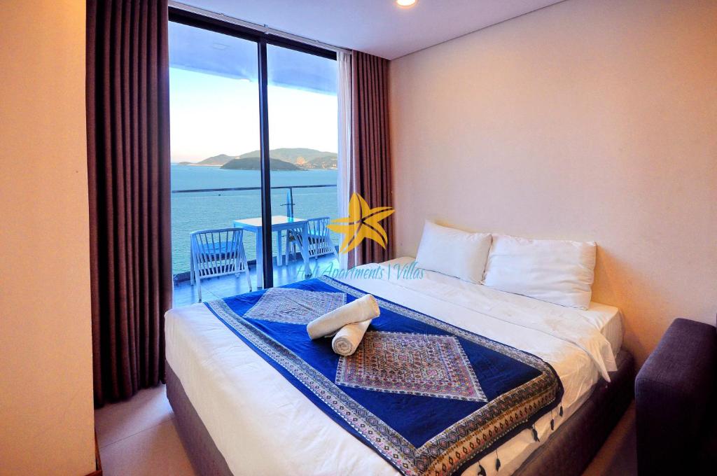 Holi Beach Apartments