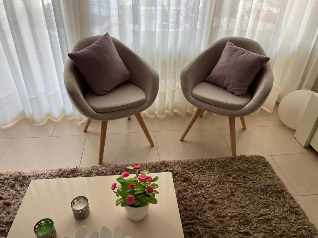 Villa Paolina in urb Las Colinas photo 3