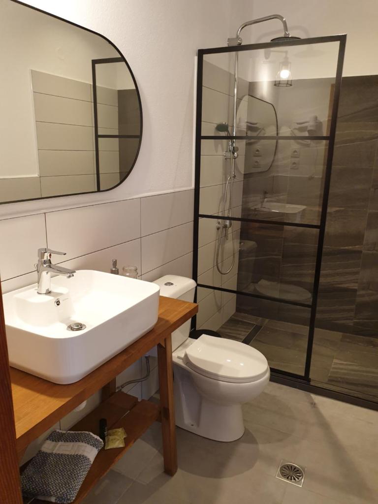 Aigaion Guesthouse photo 3