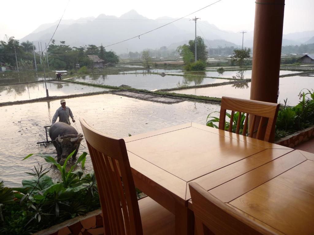 Khách sạn Mai Châu Valley View 