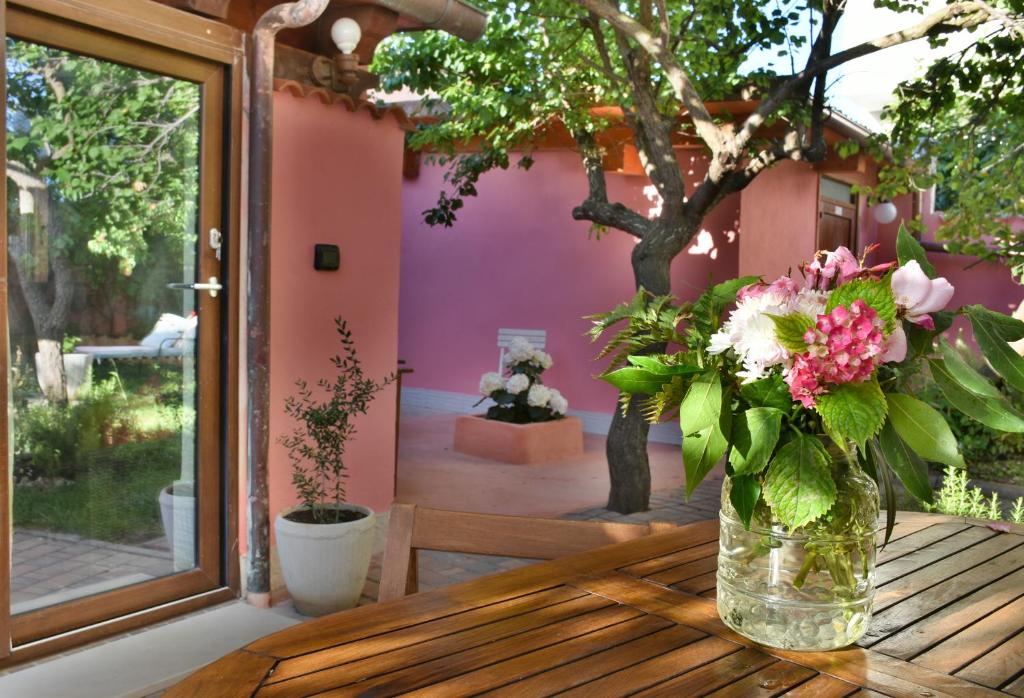 Flowery Inn Villa photo 1