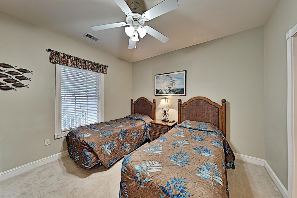 Myrtlewood Condos photo 4