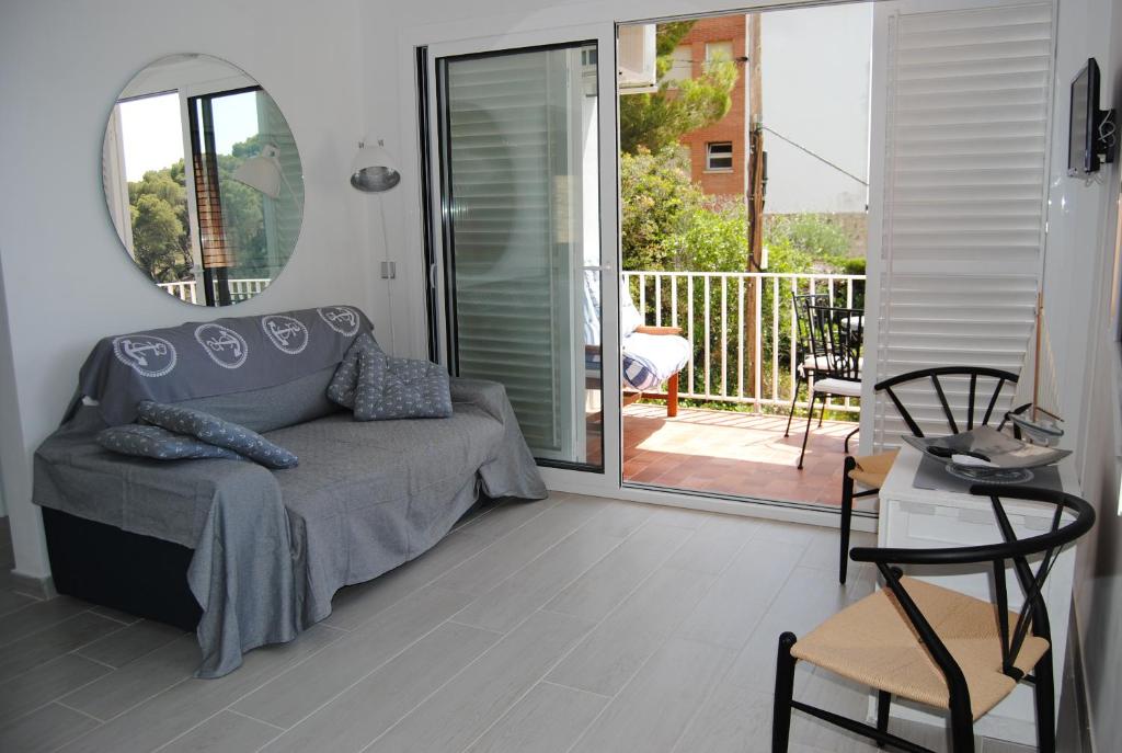 319 - Apart. Estoril photo 4