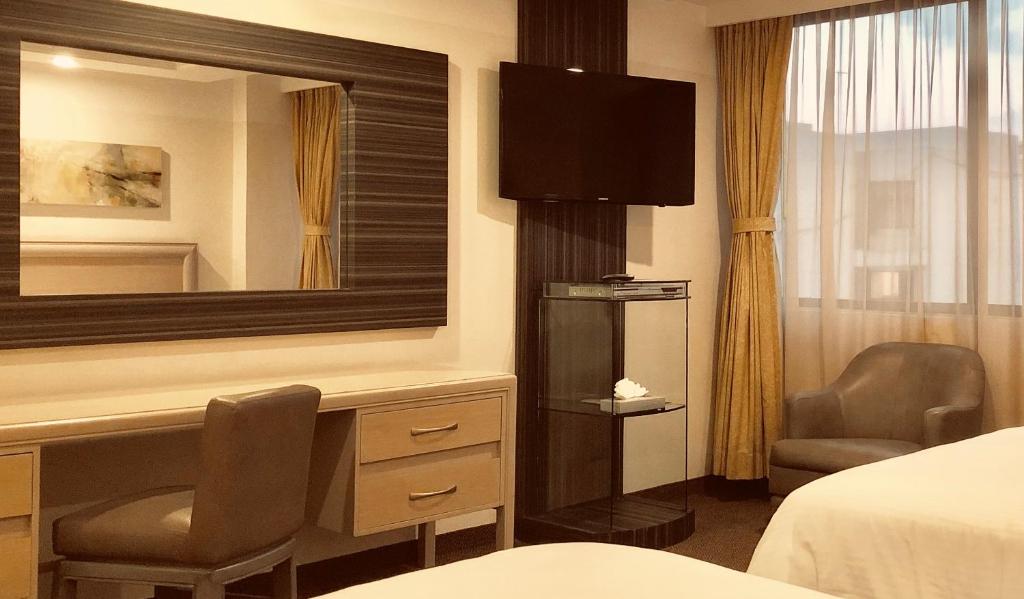 Двухместный (Двухместный номер с 2 двуспальными кроватями), Hotel Marbella