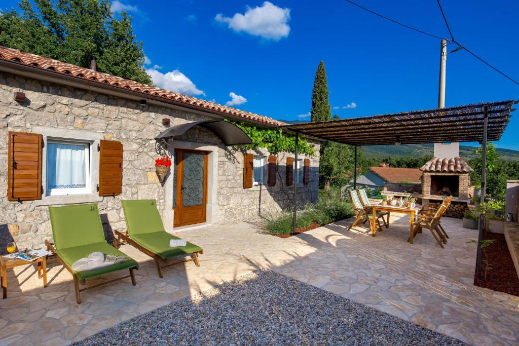 Villa Aurania photo 3
