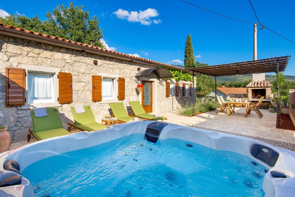 Villa Aurania photo 4