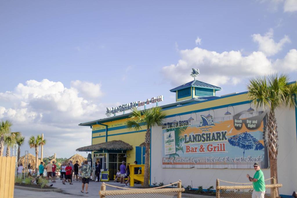Margaritaville Lake Resort, Lake Conroe photo 1