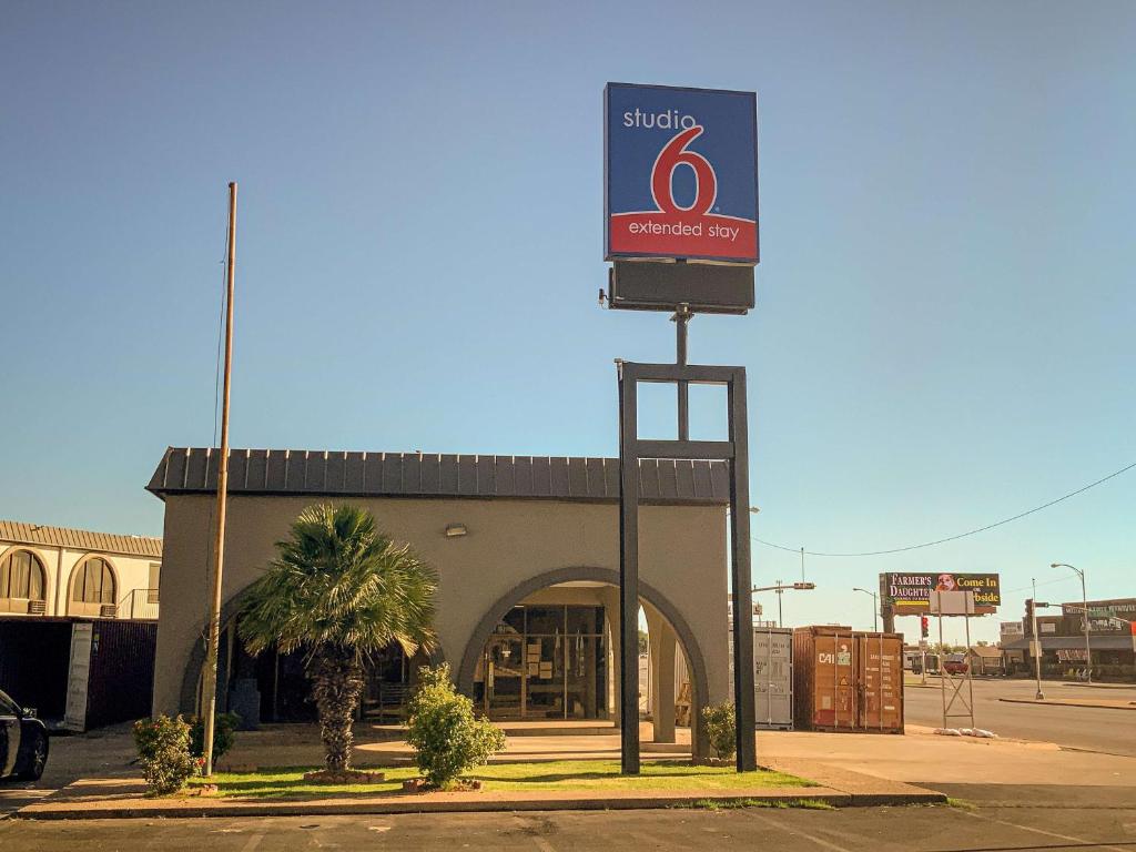 Studio 6 San Angelo, TX image