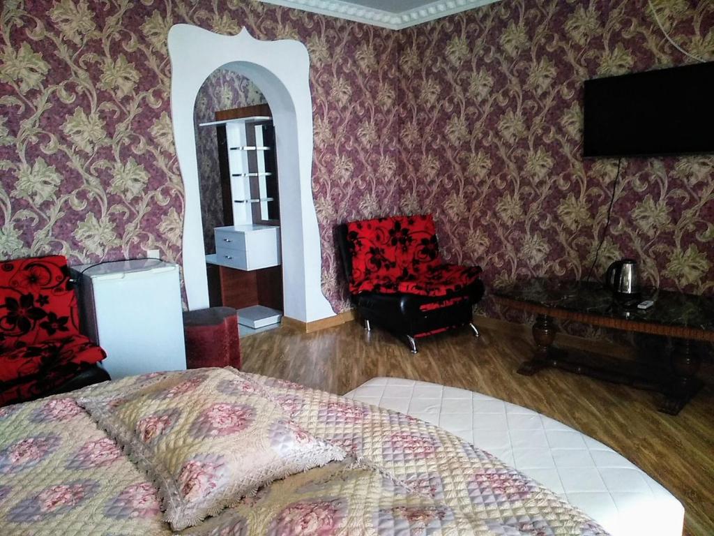 Hotel Edemi Castle photo 4