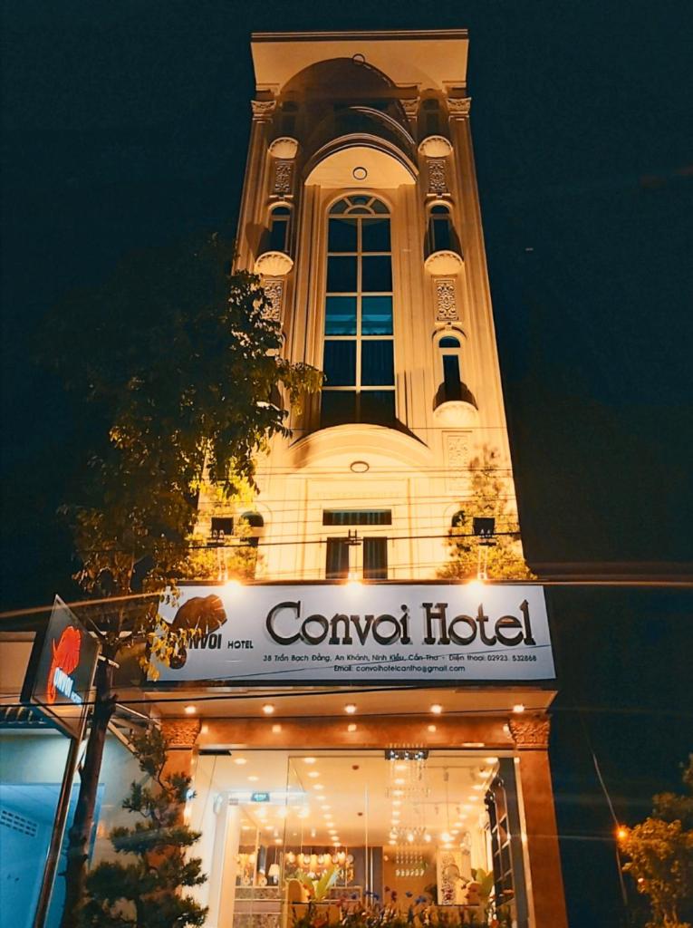 CONVOI HOTEL