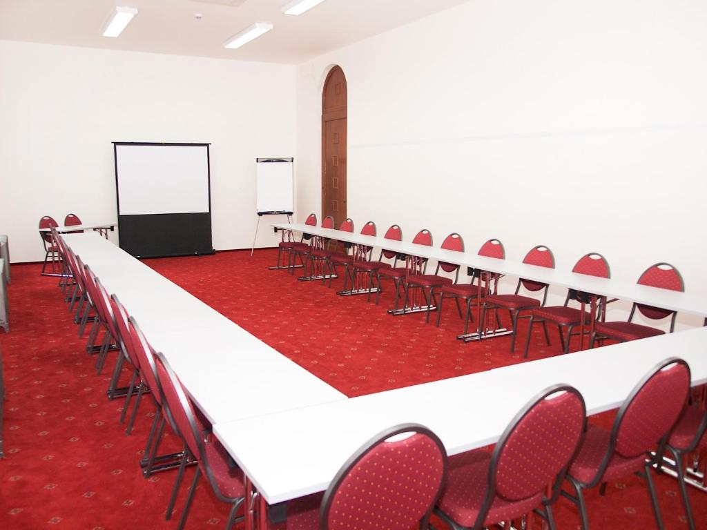 Hotel Vinař Kurdějov photo 4