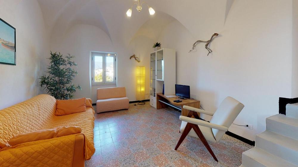 Casa del Teatro - Svegliarsi a Verezzi photo 1