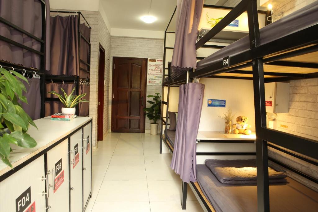 S Phuot Airport Hostel