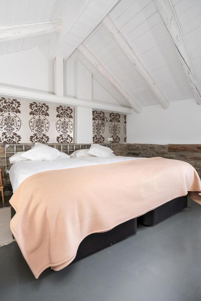 Casas Pirineos photo 2