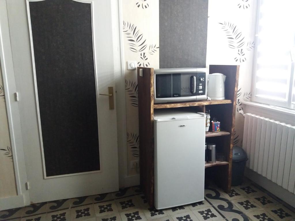 chambre meublée à louer photo 4