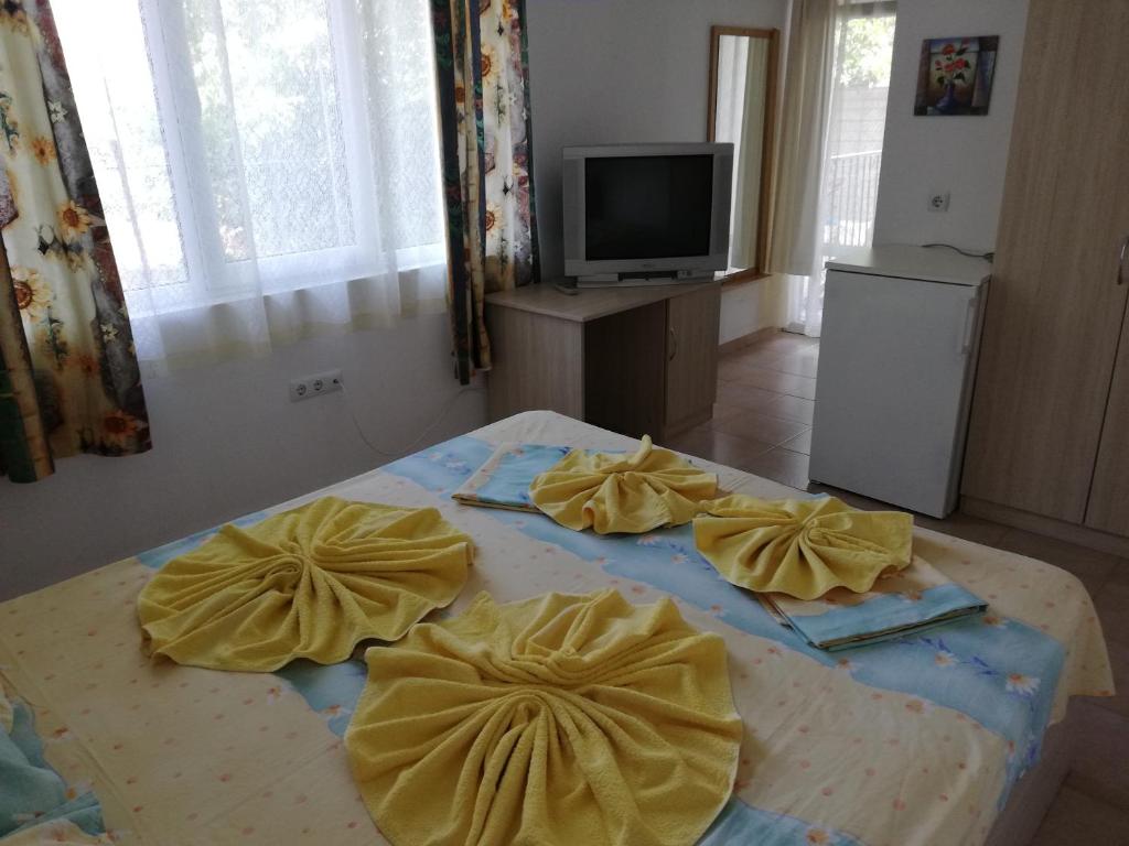 Apartments Ivelin photo 2