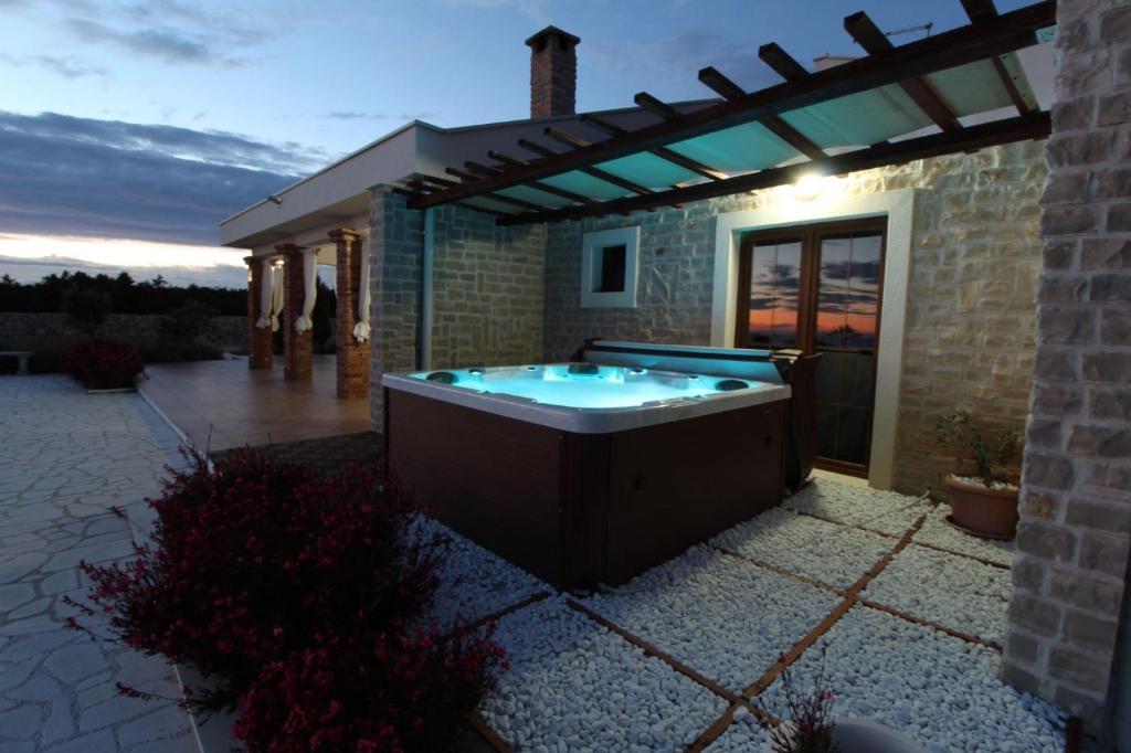 Villa Melody Novalja photo 1