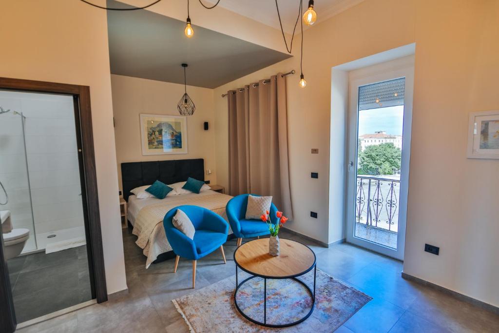 City harbour deluxe suites photo 1