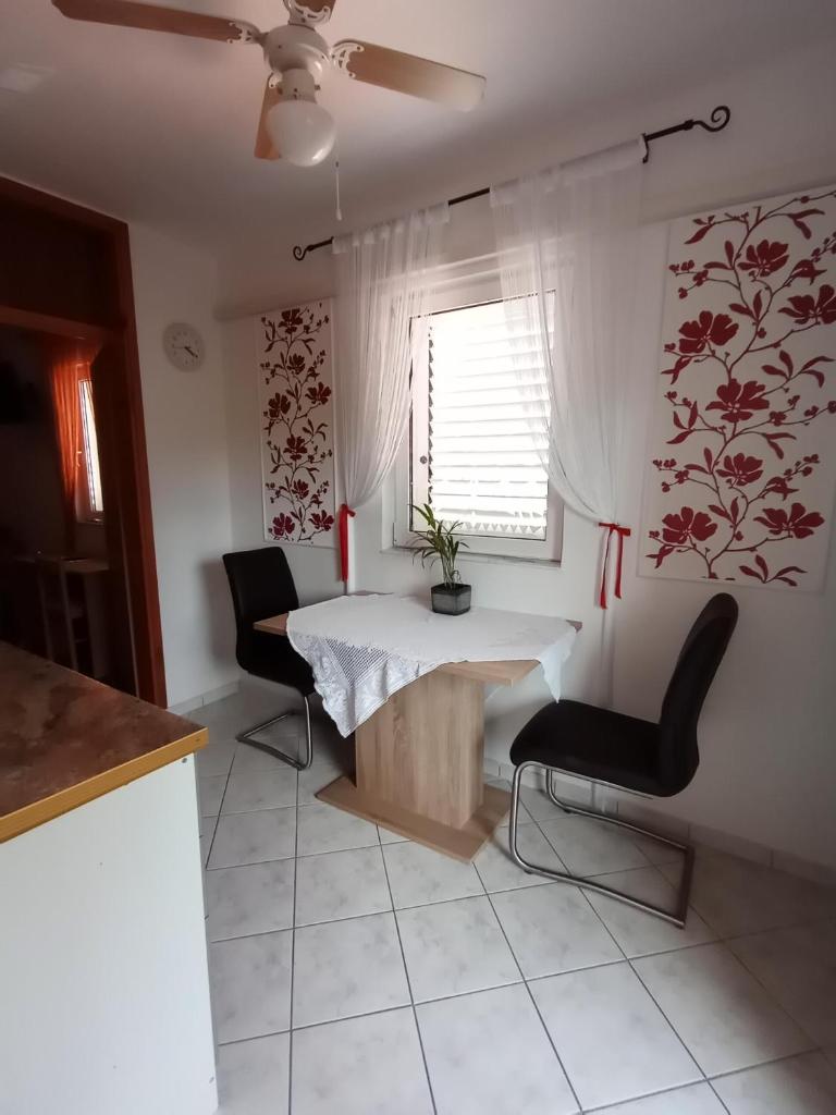 Apartments Ivanković photo 4