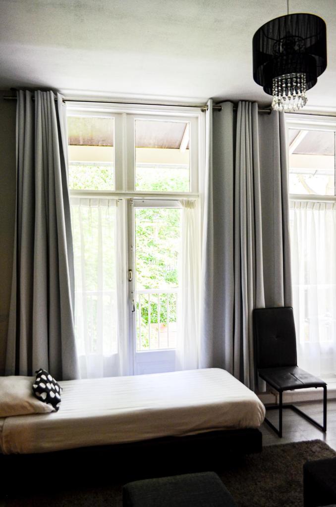 Трехместный (Трехместный номер с общей ванной комнатой), Family Hotel Kooyk