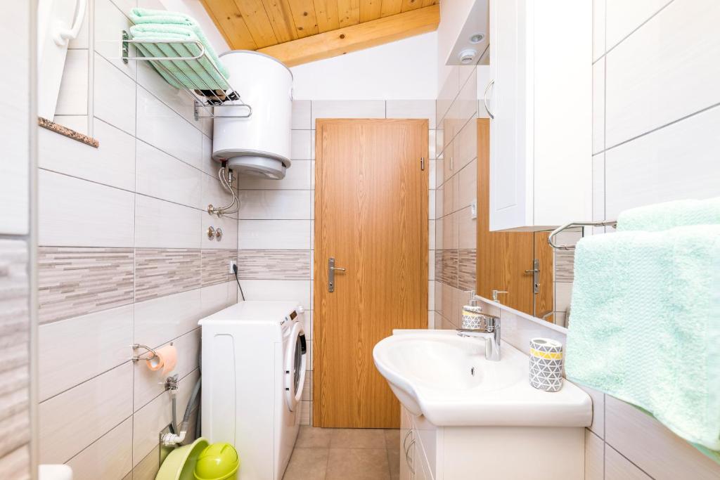 Apartman Sabljak-Nerezine photo 3