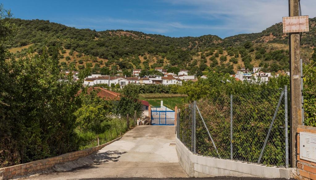 Casa Rural "Allán frente" - Tap to explore photos