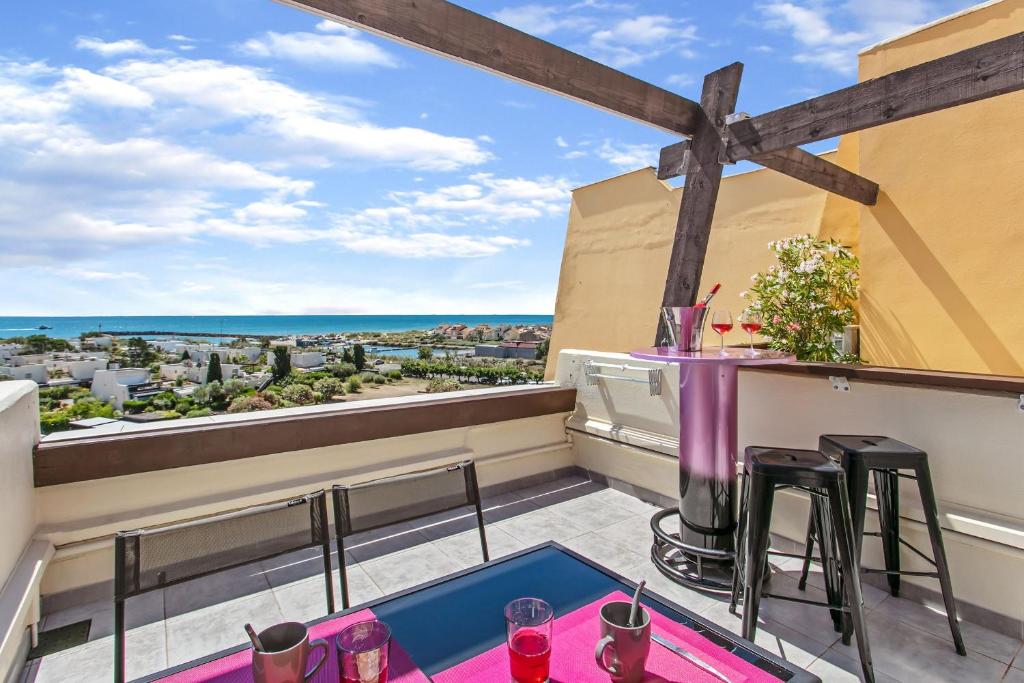 Luxury duplex naturiste sea view photo 4