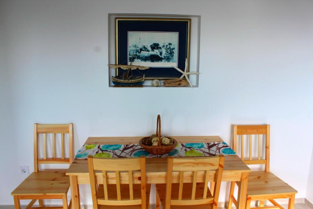 Blue Mediterranean Apartments photo 3