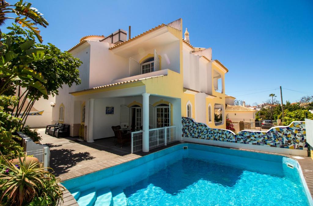 Albuera Villa photo 3