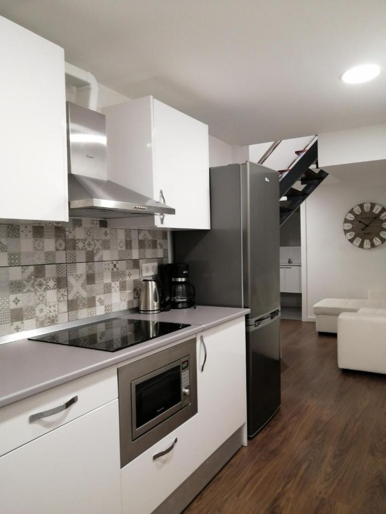 HomeForGuest BIOMA Modern & Minimalist Apartment photo 1