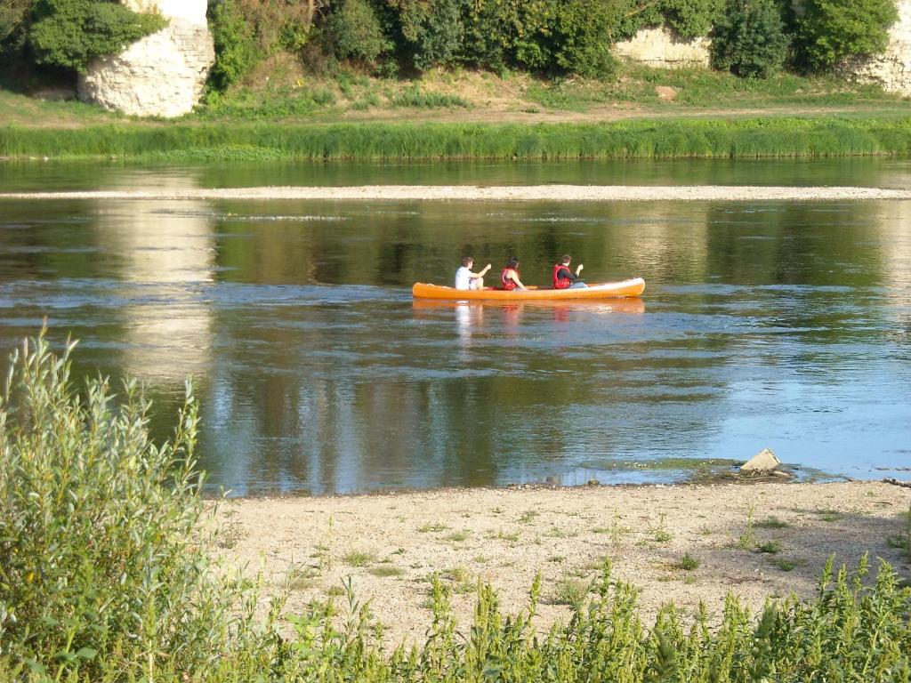 Camping de Marcilly sur Vienne photo 4
