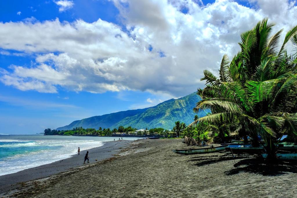 TAHITI - Taharuu Houses Surf & Beach photo 1