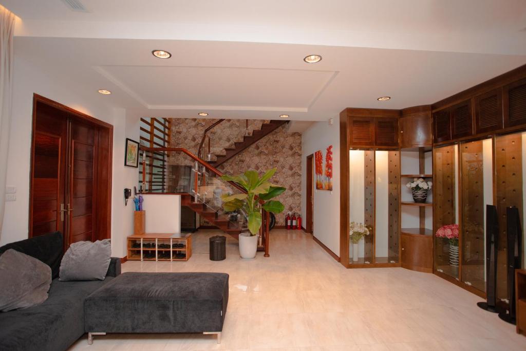 Flamingo Đại Lải - Bạch Yến T111