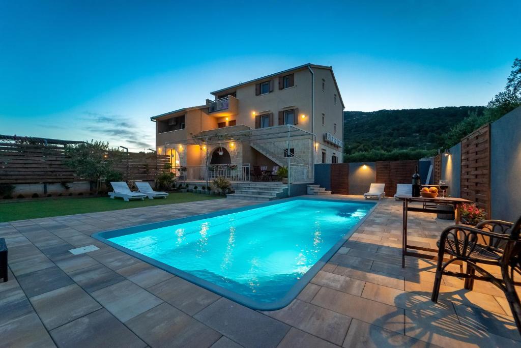 Apartments Mardešić photo 1