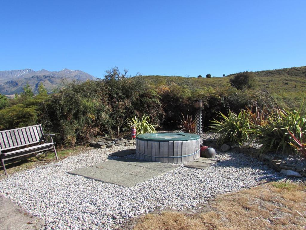 Buchanan Lodge - 60 acres on Wanaka lakefront photo 3