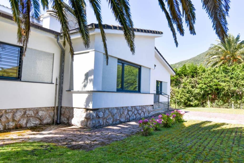 ¡Nuevo! Espectacular casa en la playa de Berria photo 2