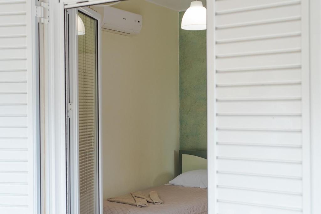 Spacious Seaview House with Garden at Palaiokastro photo 4